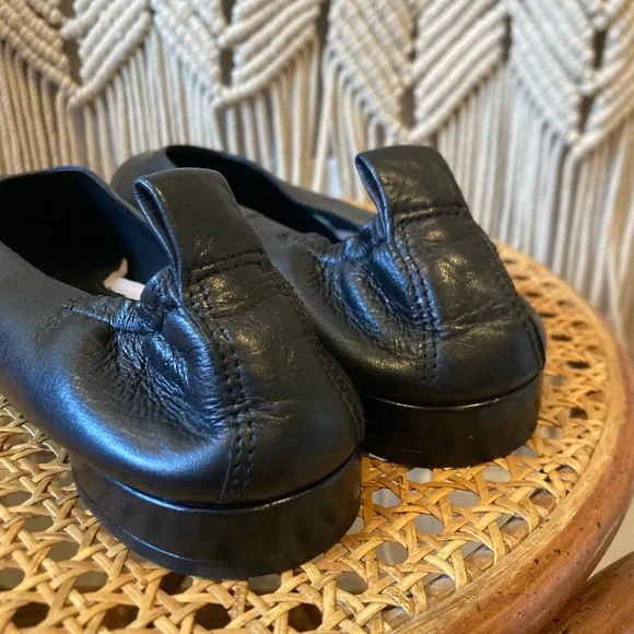 Ecco Leather Slipper Shoes - Picture 4 of 8